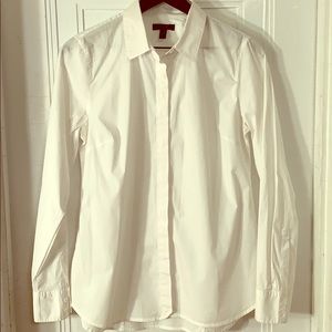 White button down shirt